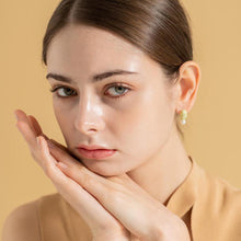 Load image into Gallery viewer, Sand_ Wavy with Pearl