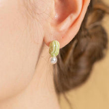 Load image into Gallery viewer, Sand_ Wavy with Pearl