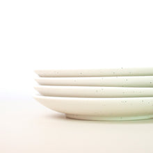 Load image into Gallery viewer, 봄가치 피너츠 세라믹 디저트접시 귀여운 원형 신혼부부 예쁜그릇 집들이선물그릇 찬기